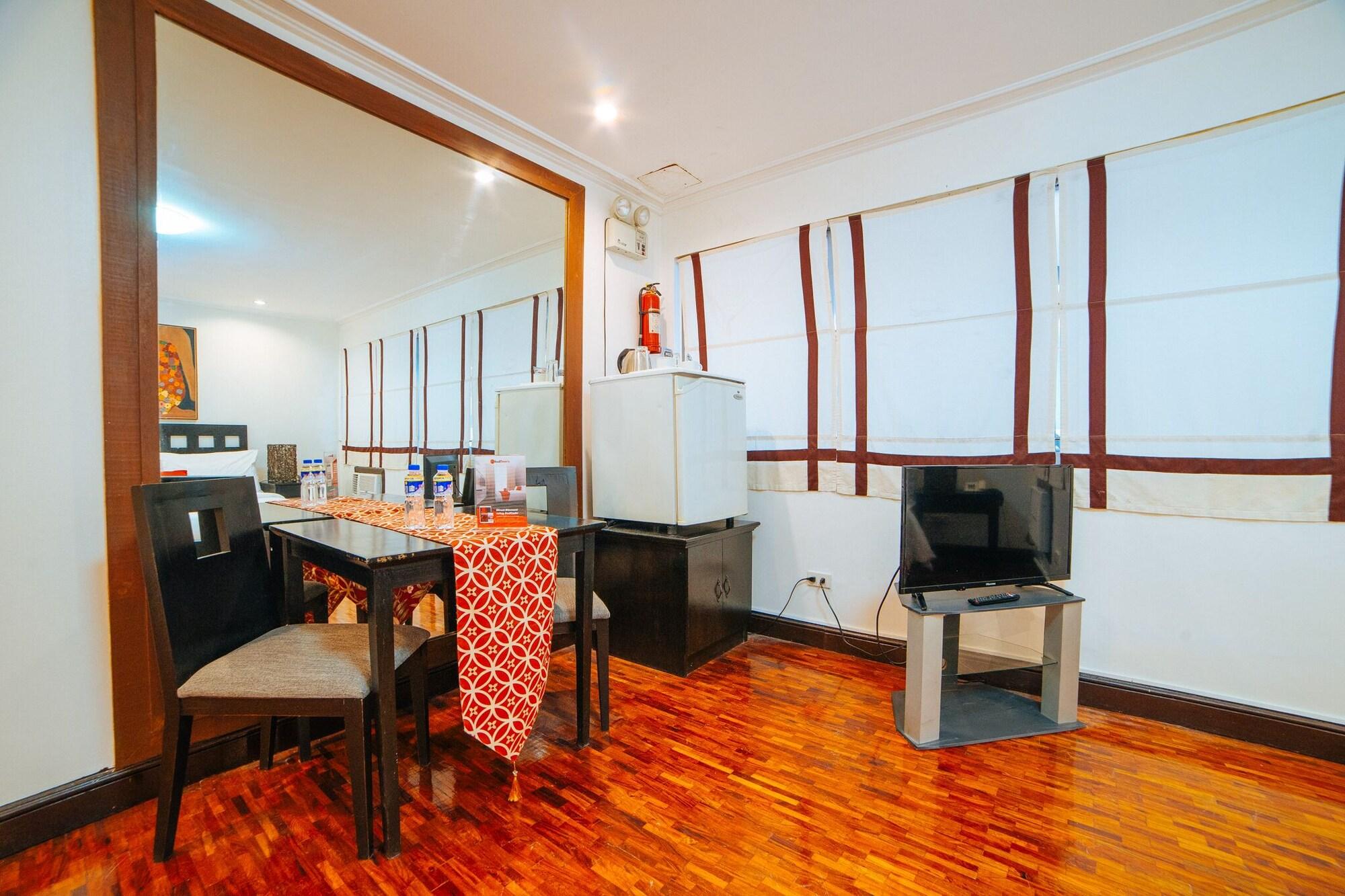 Reddoorz Premium Near Greenbelt Makati - Vaccinated Staff Makati City Eksteriør bilde
