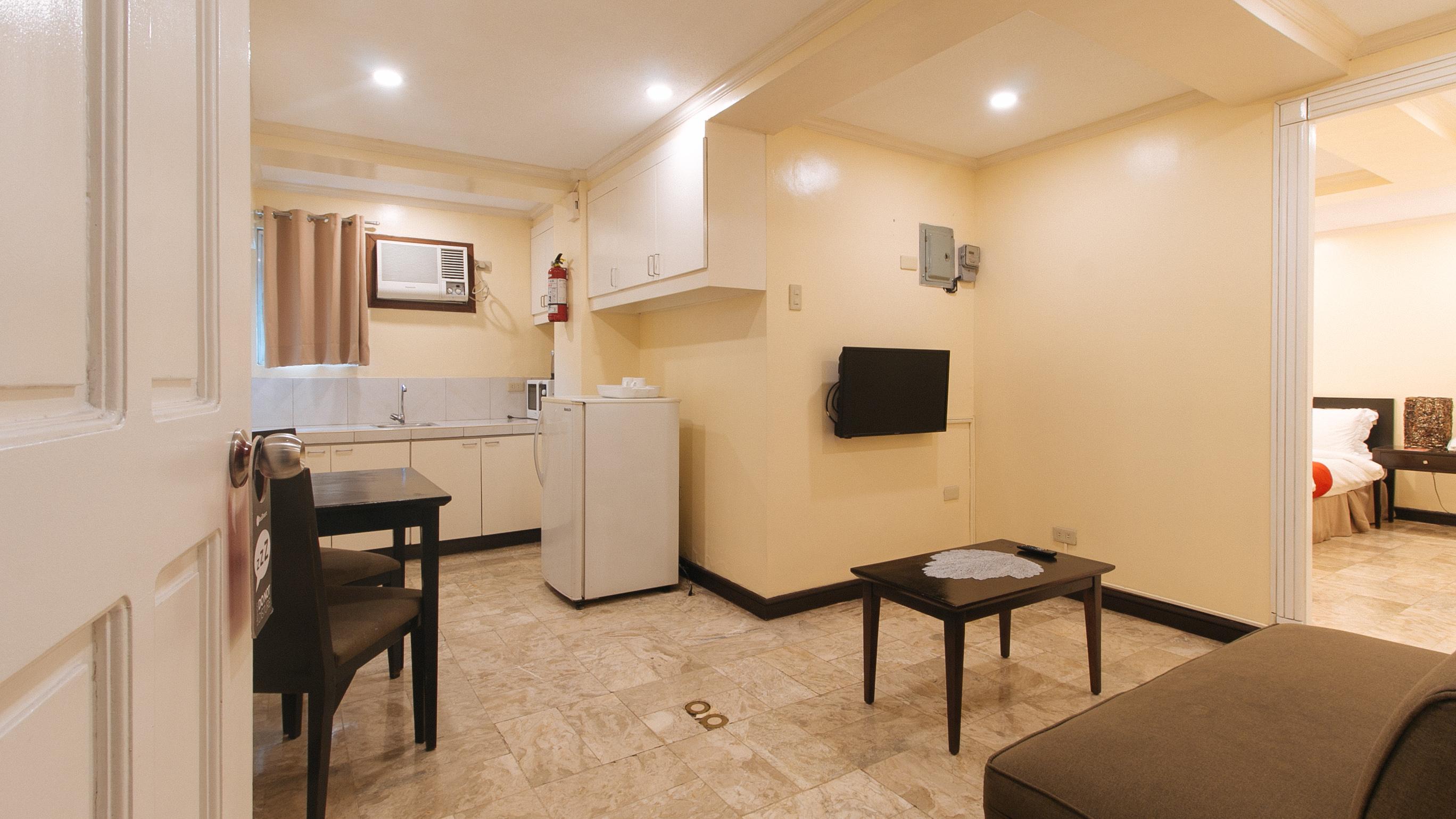 Reddoorz Premium Near Greenbelt Makati - Vaccinated Staff Makati City Eksteriør bilde