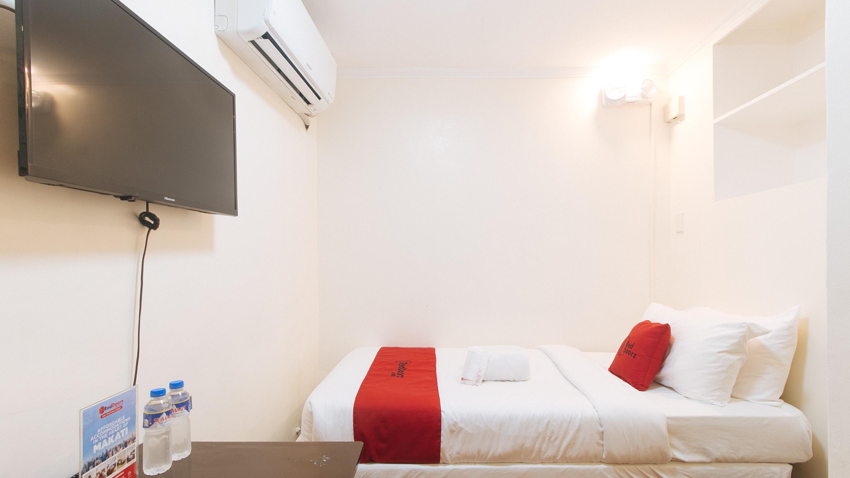 Reddoorz Premium Near Greenbelt Makati - Vaccinated Staff Makati City Eksteriør bilde